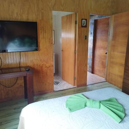 Hostal Avareipua Hanga Roa Ngoại thất bức ảnh